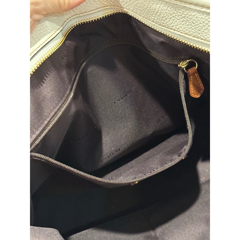 Coach x Disney Minnie Mouse White‎ Leather Tote Bag - Picture 15 of 17